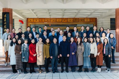 3全院教师合影 3全院教师合影