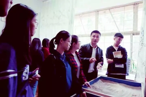 mmexport1540531876603