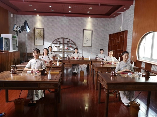 茶艺实训室 (4) 茶艺实训室 (4)