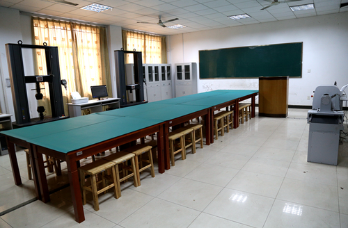 力学实验室 力学实验室