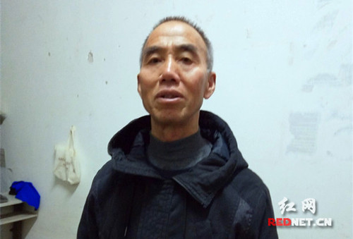 8868官方网站退休宿管大爷给学生写“情诗”