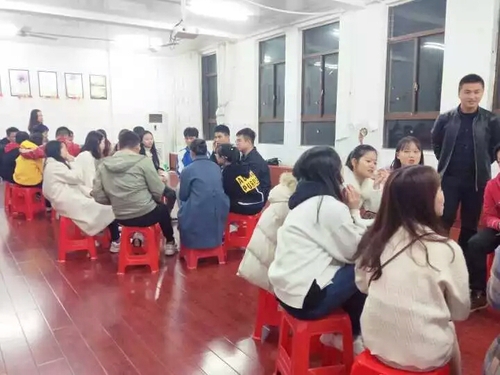 mmexport1542789740476