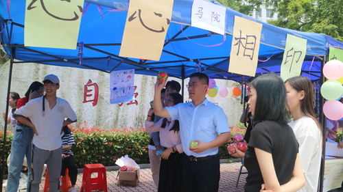 -2a5b049d6e91da95 -2a5b049d6e91da95